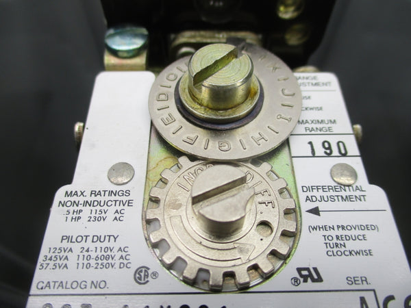 INDUSTRIAL SPARE PART 837-A4JX231X142 SER. A 24-600VAC 80-190'F NSNP