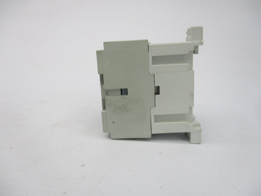 ALLEN BRADLEY 100-M09NZ243S SER. A 24VDC (BR/WH) NSMP
