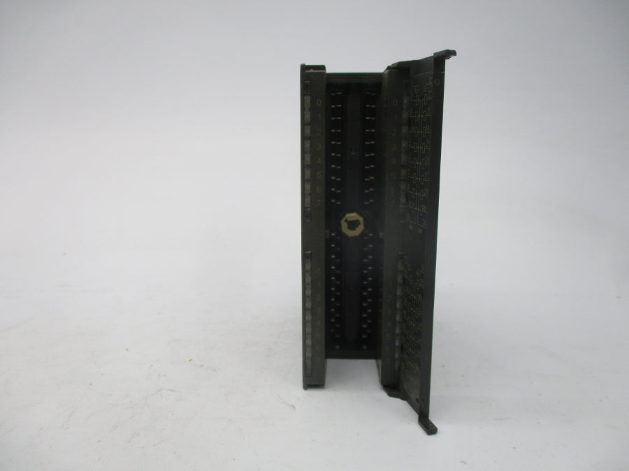 SIEMENS 6ES7322-1BL00-0AA0 24VDC 0.5A NSMP