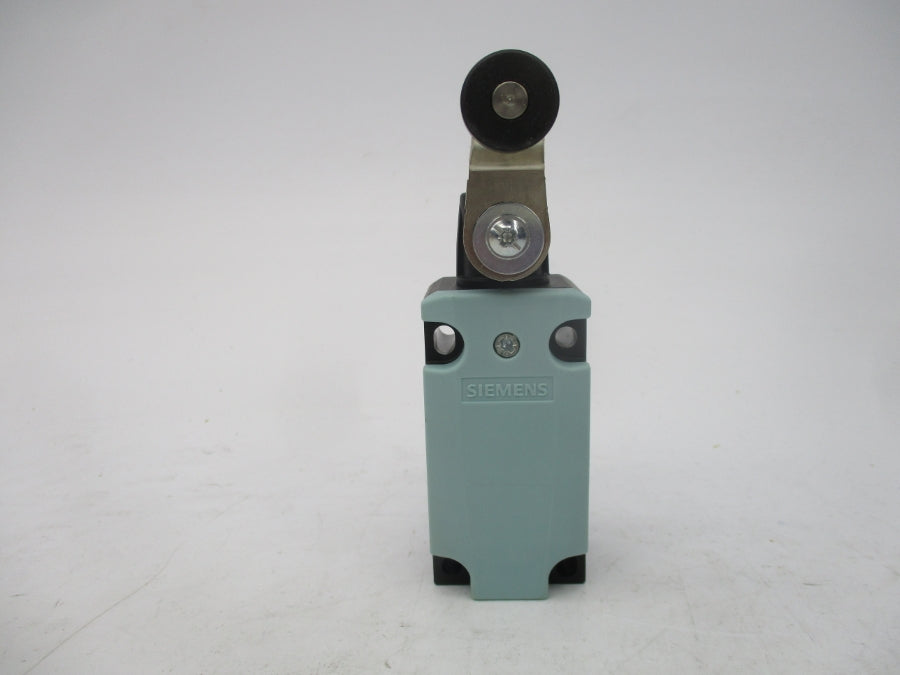 SIEMENS 3SE5132-0CJ01 230V 3A NSMP