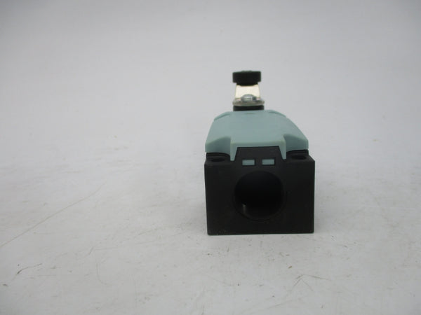 SIEMENS 3SE5132-0CJ01 230V 3A NSMP