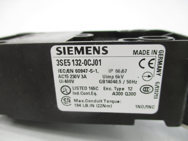 SIEMENS 3SE5132-0CJ01 230V 3A NSMP