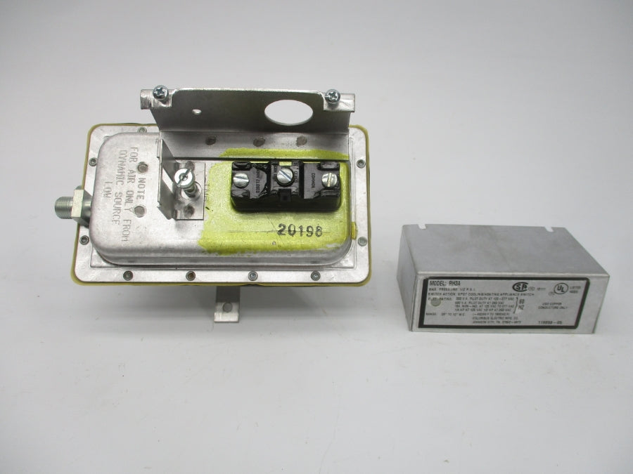 COLUMBUS ELECTRIC RH3A 2E462A 125-277VAC 15A 1/2PSI  NSMP