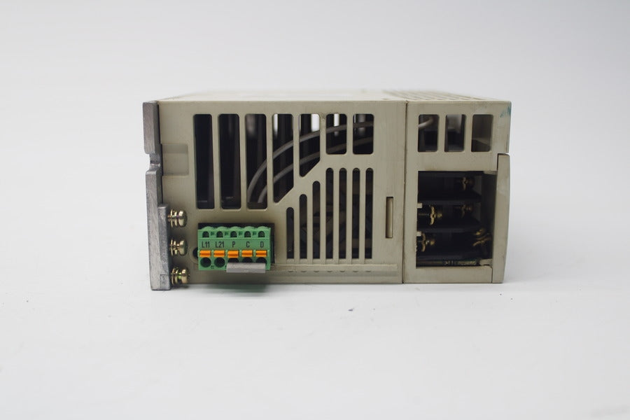 MITSUBISHI MR-J2-60CT 200-230V 3.2-0.3A UNMP