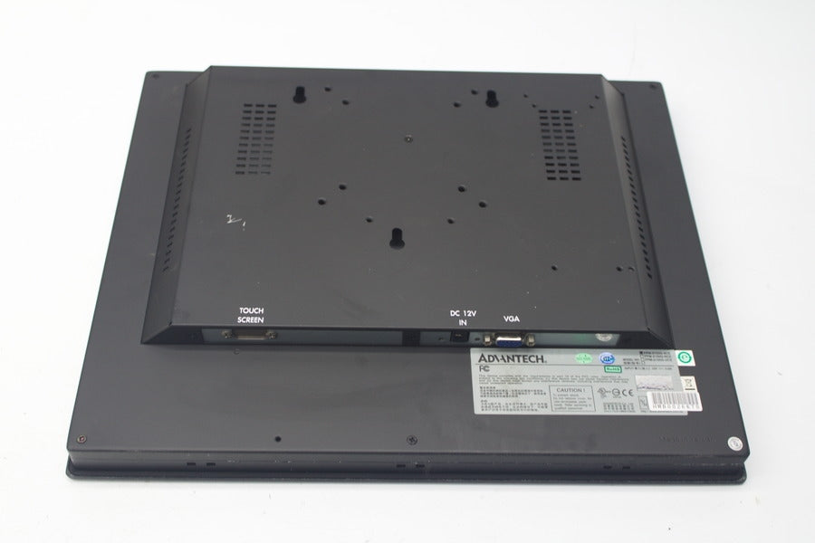 ADVANTECH FPM-2150G-XCE 12V 3.5A UNMP