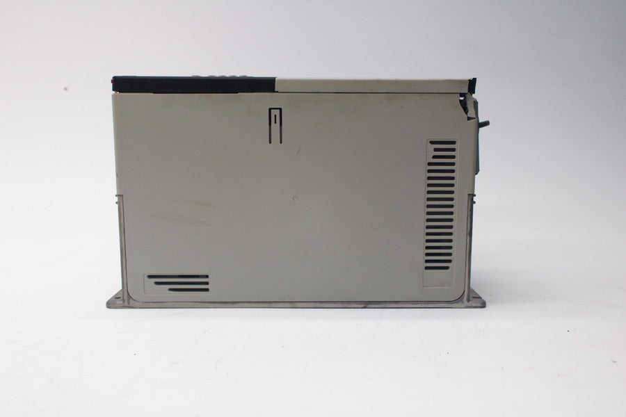 ALLEN BRADLEY 20BC022A0AYNANC0 SER. B F/W 10.001 432-528V 19.9A (AS PICTURED) UNMP