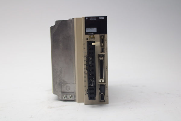 YASKAWA ELECTRIC SGDV-3R5D01A 380-480V 2.5A NSMP