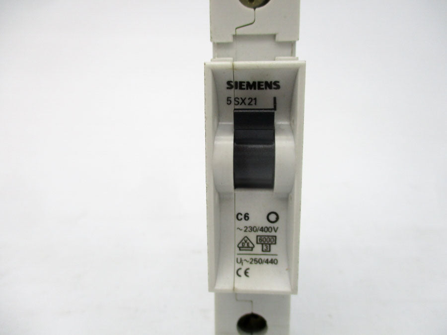 SIEMENS 5SX21C6 400V 6A NSNP