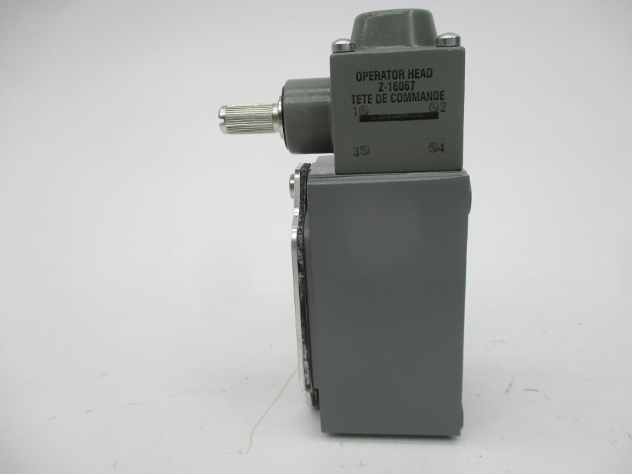 INDUSTRIAL SPARE PART 802T-A2 SER. C 120-600VAC (WH) NSMP