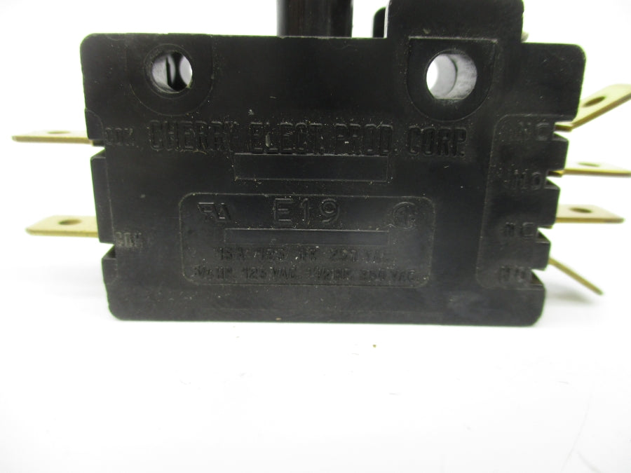 CHERRY ELECTRICAL E19 125/250VAC 15A NSNP