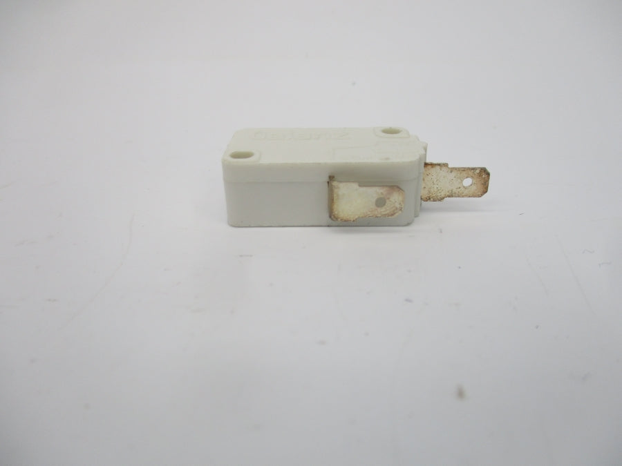 GALANZ W-15-302C 125VAC 15A NSNP