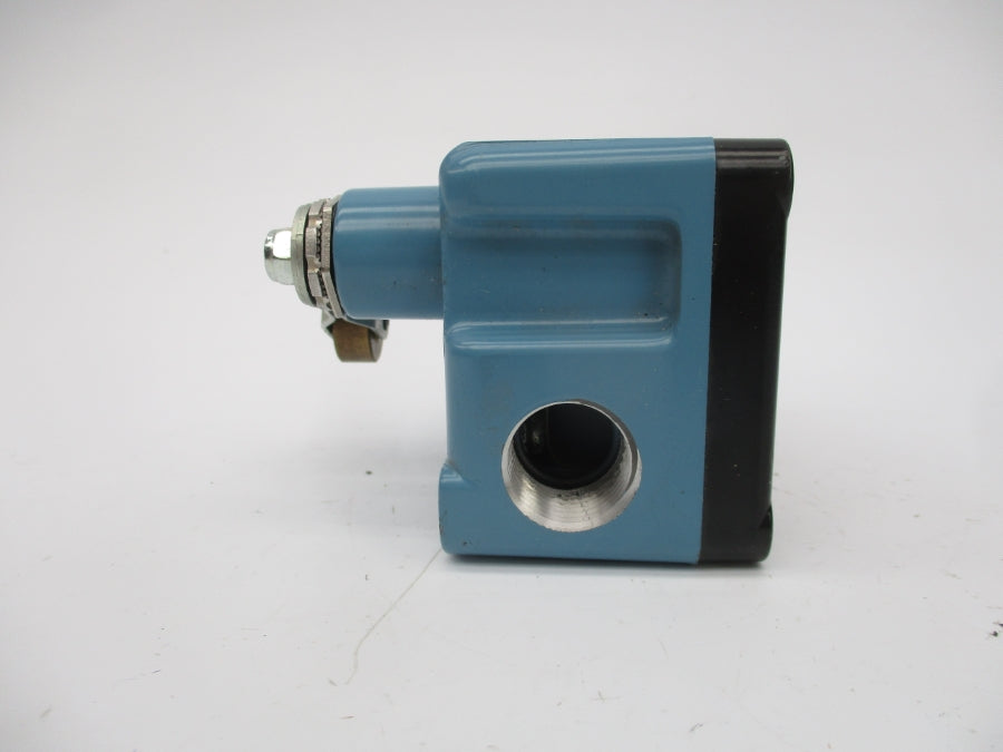 MICRO SWITCH EX-AR 125-480VAC 15A NSNP