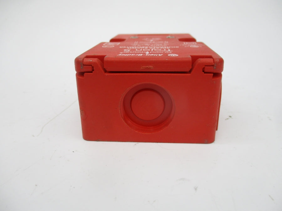 INDUSTRIAL SPARE PART 440K-T11208 SER. B 100-500V 5-1A NSNP