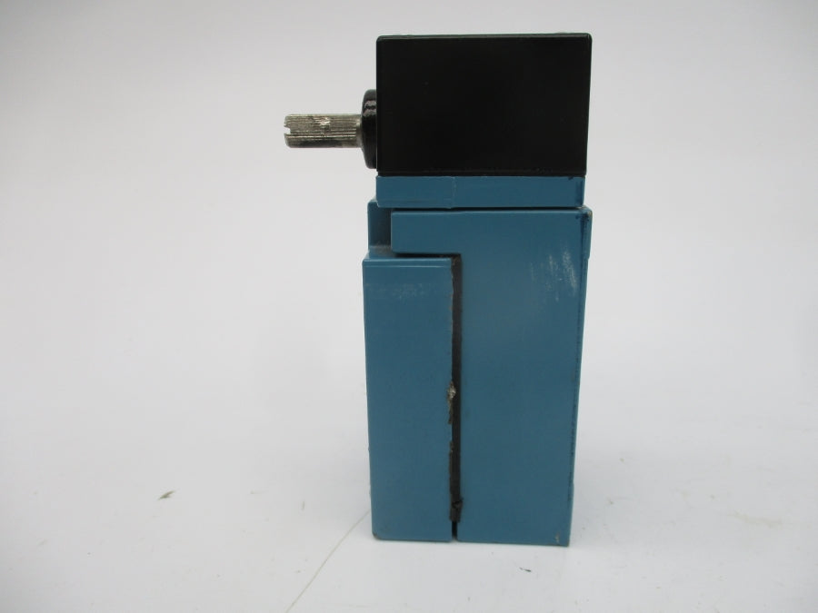 MICRO SWITCH LST1H 600VAC 10A UNMP