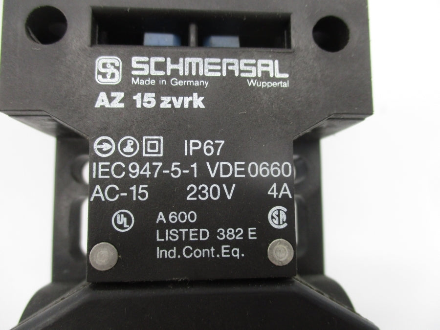 SCHMERSAL AZ15ZVRK 230V 4A UNMP