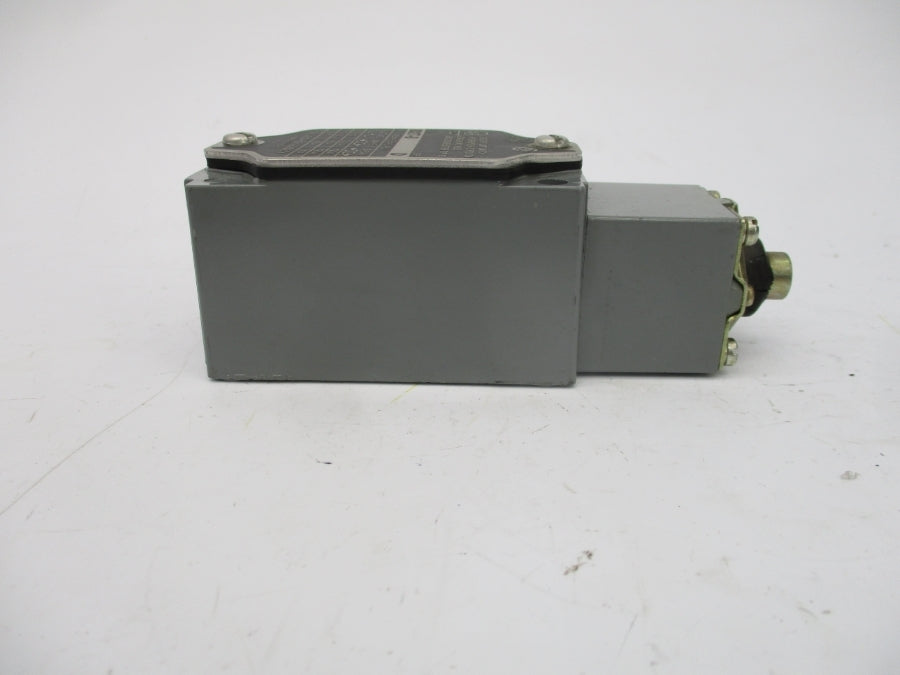 INDUSTRIAL SPARE PART 802T-B SER. D 120-600VAC UNMP