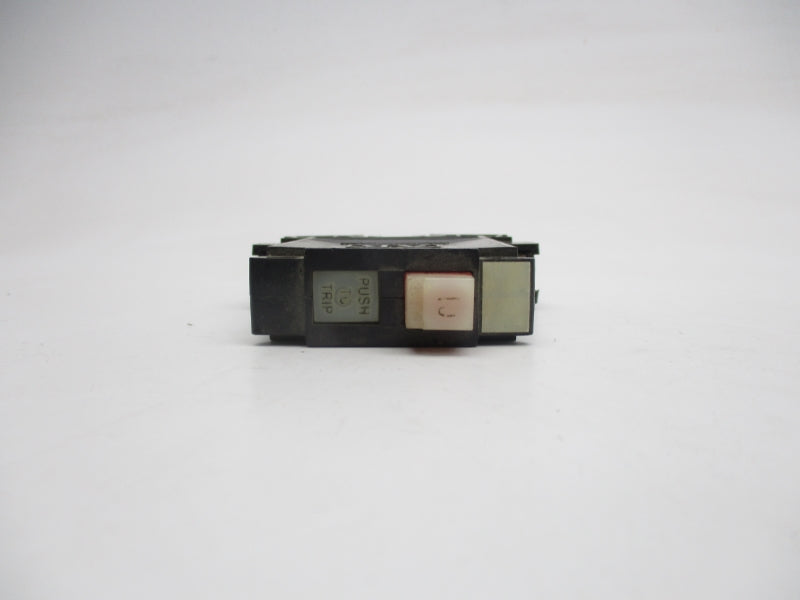 ALLEN BRADLEY 1492-G100 SER. A 250VAC 10A UNMP