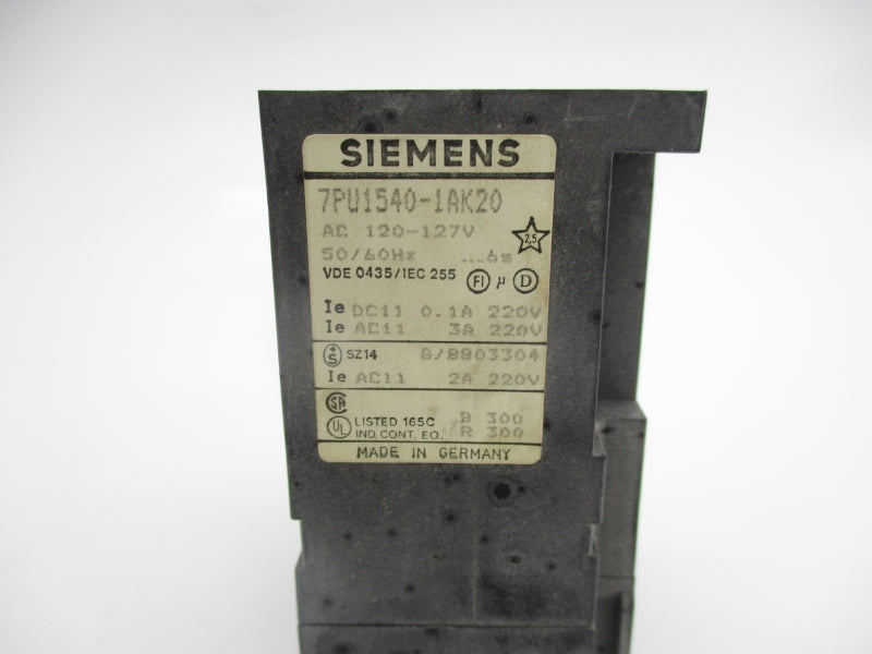 SIEMENS 7PU1540-1AK20 120-127VAC 3A 6S UNMP