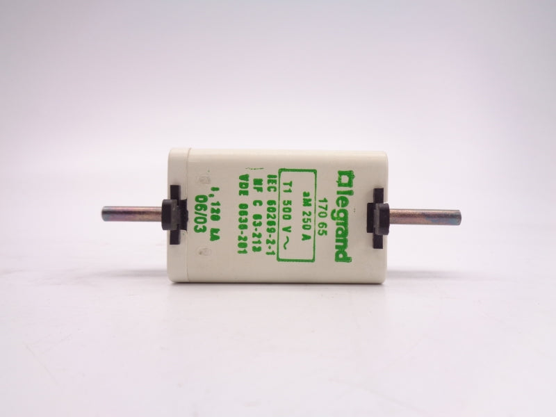 LEGRAND 17065 500V 250A (PKG OF 3) NSMP