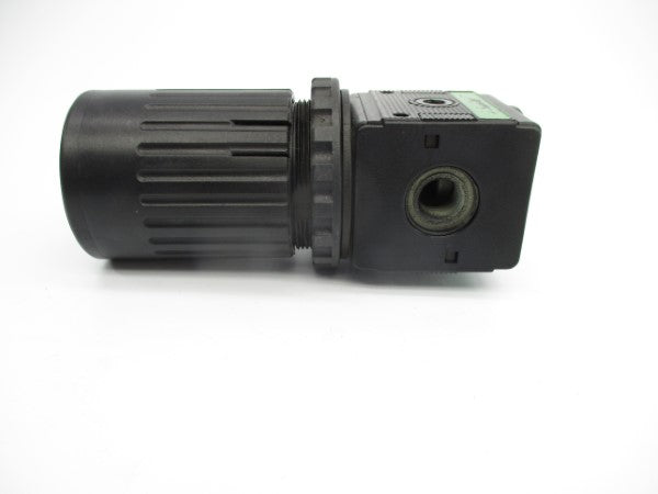 REGULATOR 0821302558 0-140PSI (AS PICTURED) NSNP