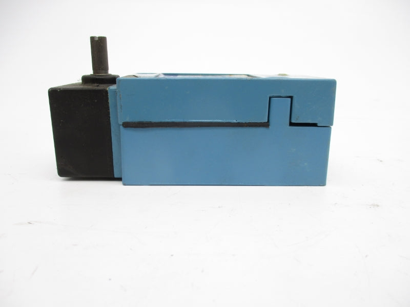 MICRO SWITCH LSP2B 600VAC 10A UNMP