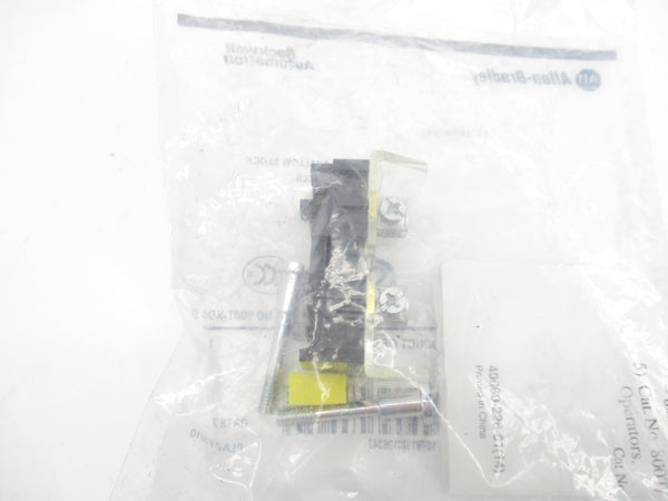 ALLEN BRADLEY 800T-XD4 SER. E NSMP