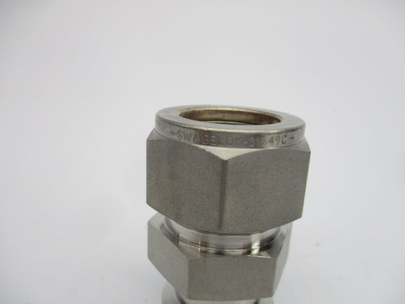 SWAGELOK SS 1210 1 8 Tube Fitting, 3/4 in. Tube OD X 1/2 in. Male NPT, Male Connector