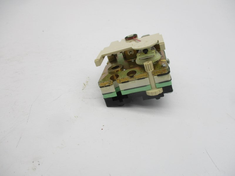 THERMOSTAT 192-201 038639 NSNP