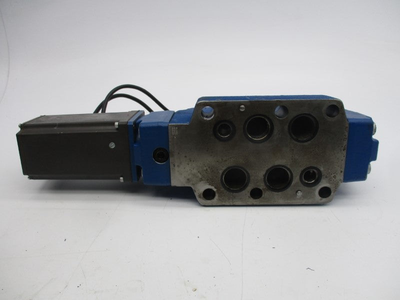 REXROTH 4WRKE25R5-350L-32/6EG24K31/A1D3M-622 R900709322 24V UNMP