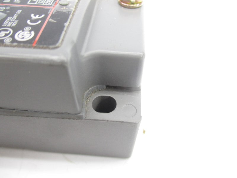 CUTLER HAMMER E50SA SER. A2 240V 3A NSNP