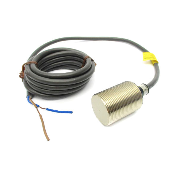 OMRON E2E-X10D1-N 12-24VDC NSNP