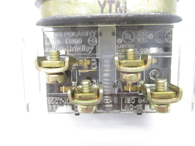 ALLEN BRADLEY 800T-D6JA SER. T NSNP