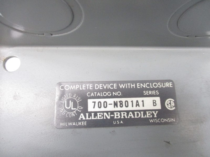 ALLEN BRADLEY 700-N801A1 SER. B 110/120V NSNP