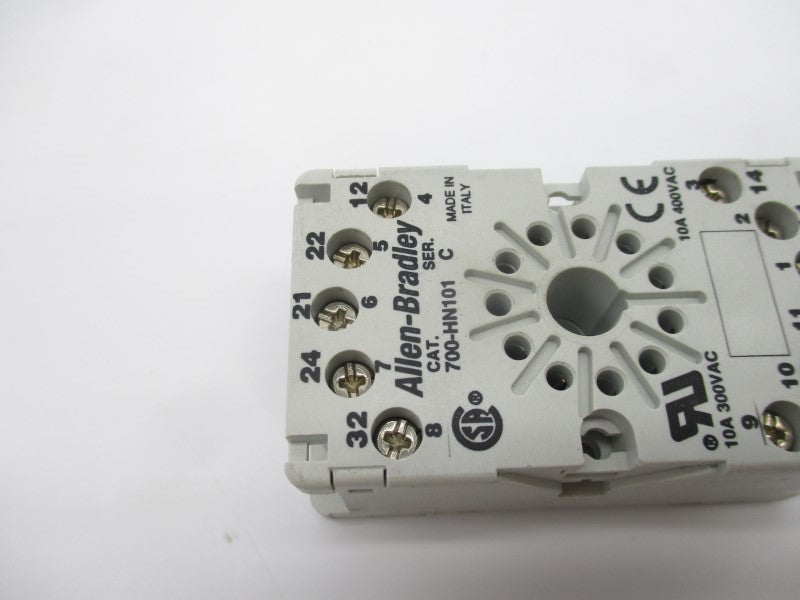 ALLEN BRADLEY 700-HN101 SER. C 400VAC 10A NSNP