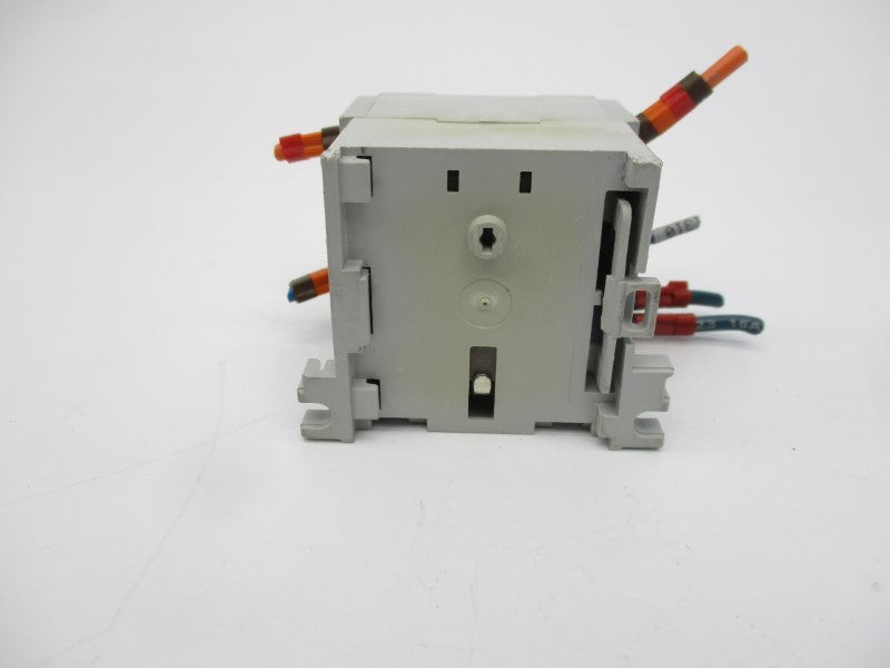 ALLEN BRADLEY 700DC-M400J 24VDC UNMP