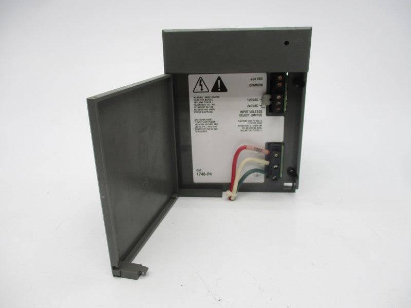 ALLEN BRADLEY 1746-P4 SER. A 120/240VAC UNMP