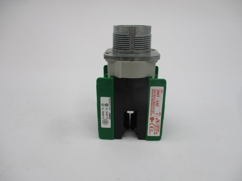 ALLEN BRADLEY 800T-J2BP SER. T (WH) NSMP