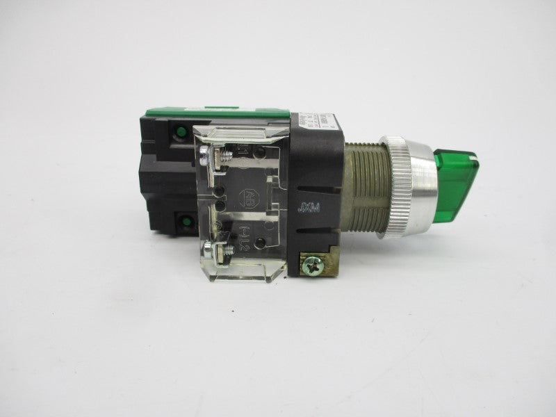 ALLEN BRADLEY 800T-24HG2KB6RX SER. U 24VAC (WH) NSMP