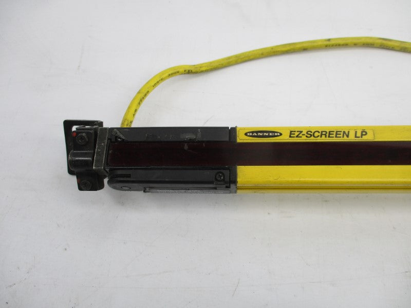 BANNER ENGINEERING SLPE25-970P8 24VDC 0.06A UNMP
