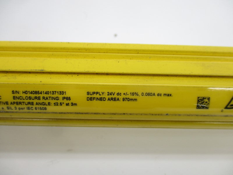 BANNER ENGINEERING SLPE25-970P8 24VDC 0.06A UNMP