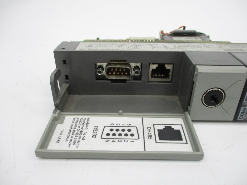 ALLEN BRADLEY 1747-L532 SER. B F/W 4 24VDC (NO KEY) UNMP