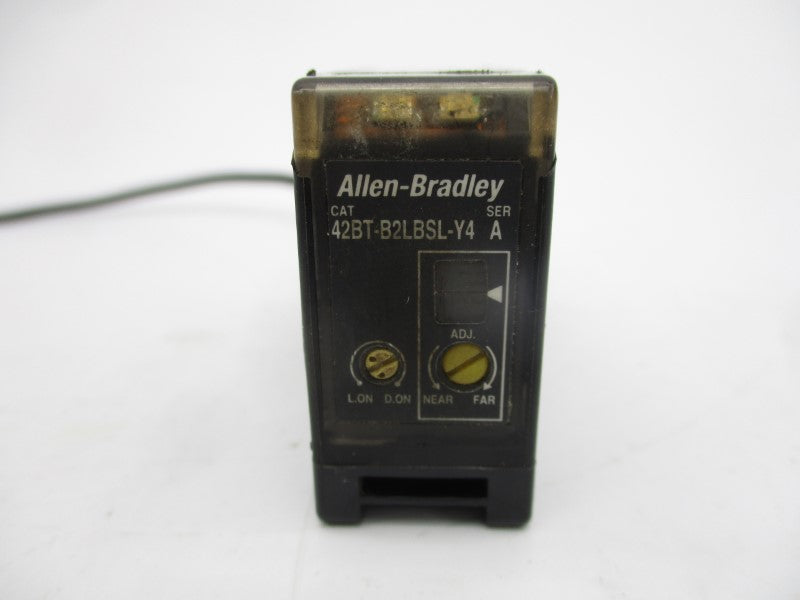 ALLEN BRADLEY 42BT-B2LBSL-Y4 SER. A 12-24VDC UNMP