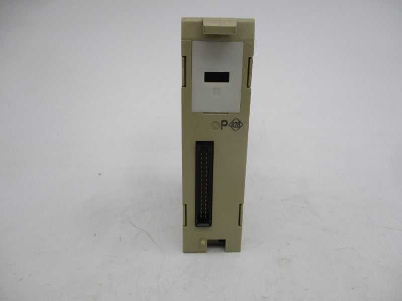 OMRON C200H-OC221 250VAC/24VDC 2A UNMP