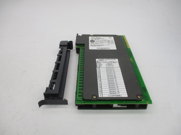ALLEN BRADLEY 1771-OAD SER. C 10-138VAC REV. F01 NSMP