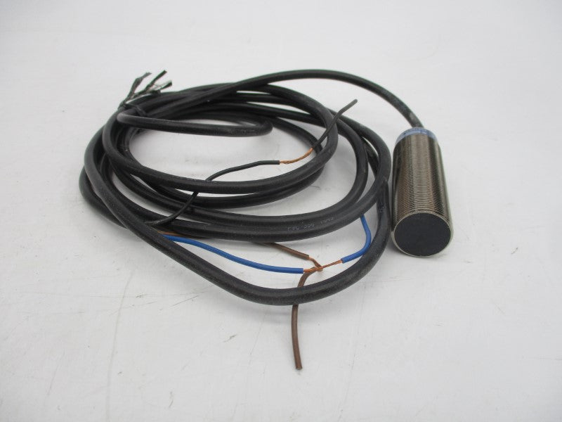 TELEMECANIQUE XS618B1NAL2 12-48V NSMP