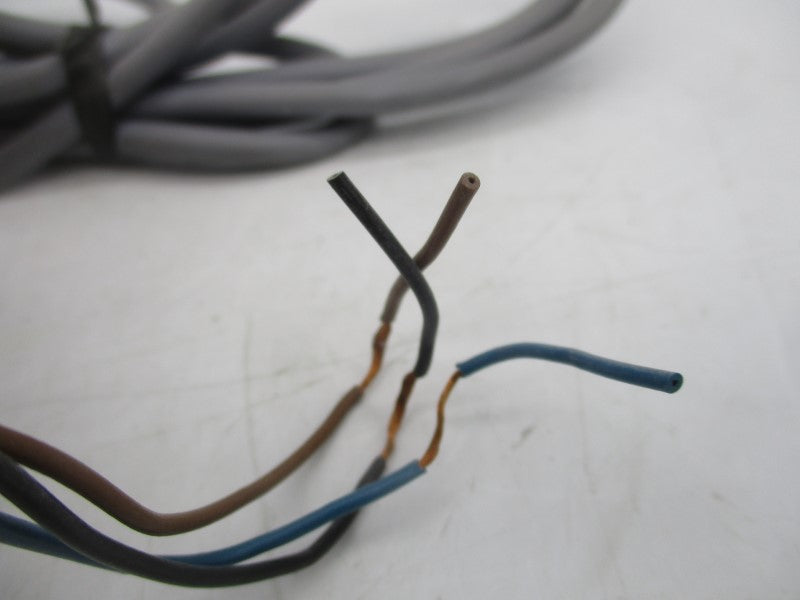 TELEMECANIQUE XUP-J02323 12-24V NSNP