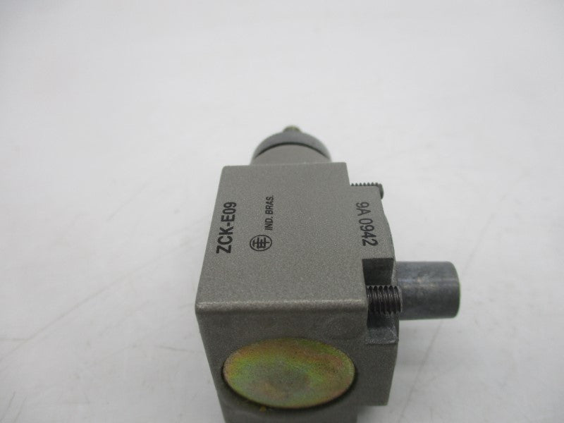 TELEMECANIQUE ZCKE09 NSMP