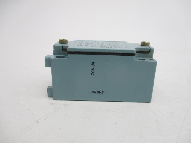 TELEMECANIQUE ZCKJ4H7 240V 3A NSMP