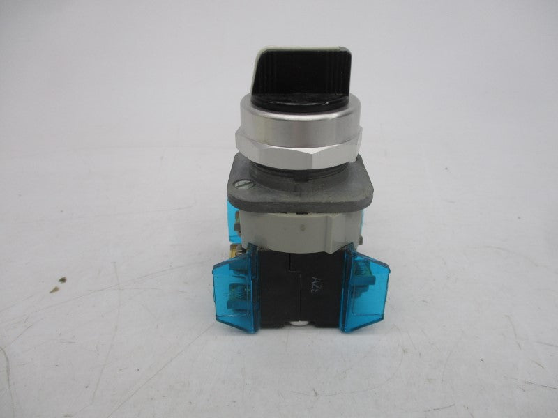 ALLEN BRADLEY 800T-J2BV SER. T 600VAC (WH) NSMP