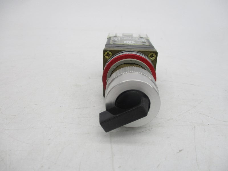ALLEN BRADLEY 800MR-HH2BB SER. C 300VAC (GY/BL) NSMP